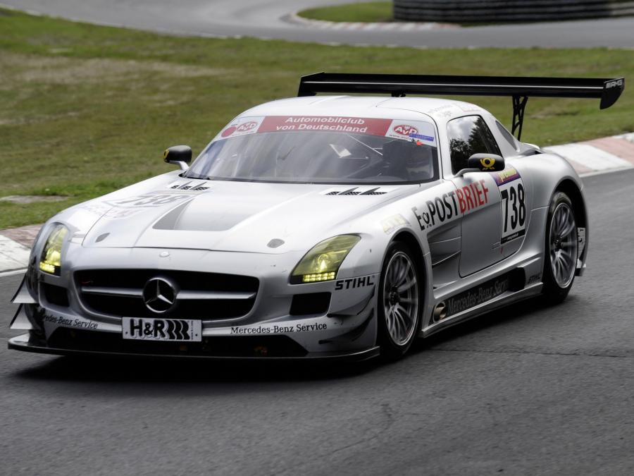  Mercedes-Benz SLS AMG GT3 2010 года  (фото 24 из 47)